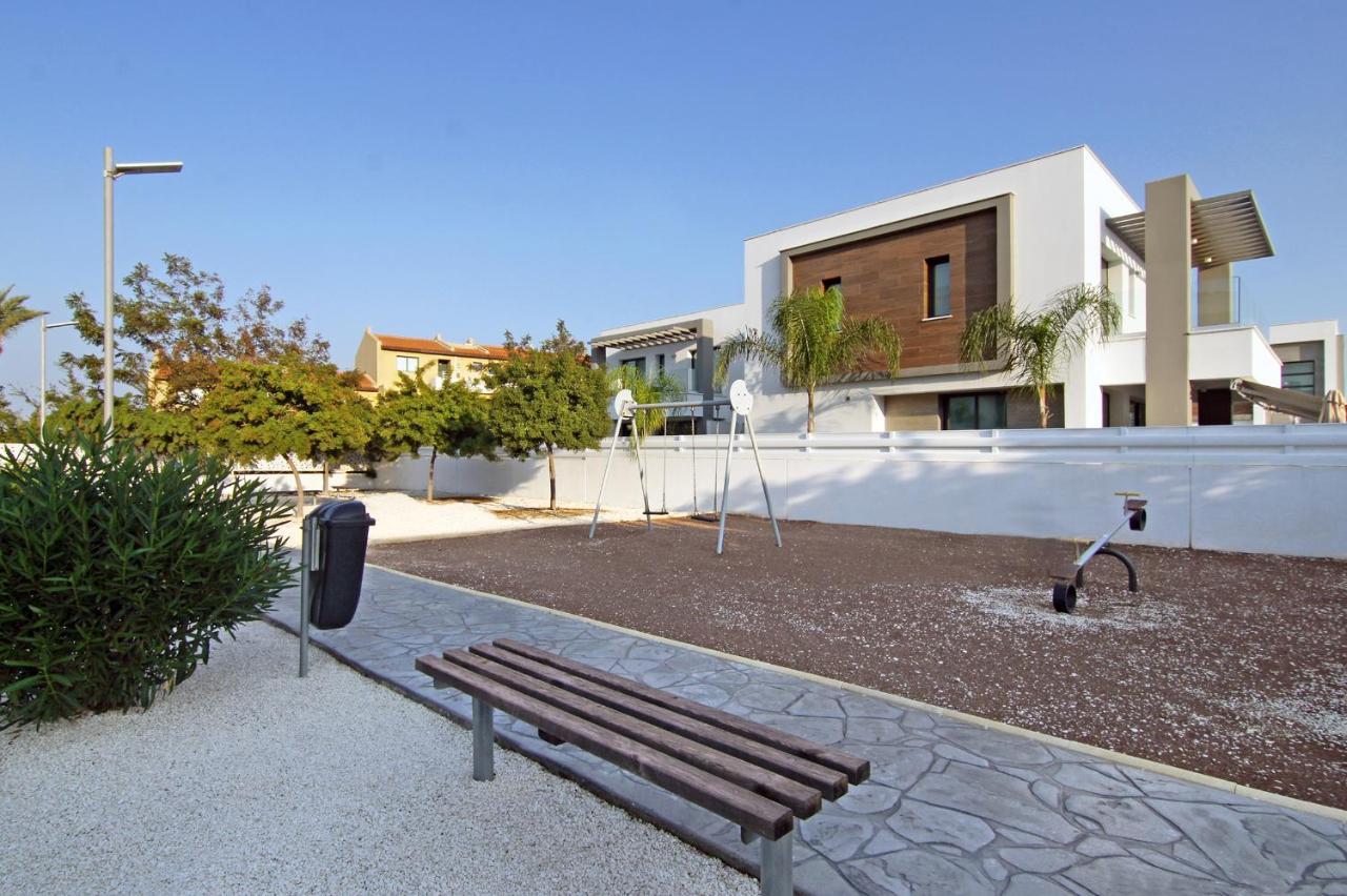 Villa Megan بروتاراس المظهر الخارجي الصورة