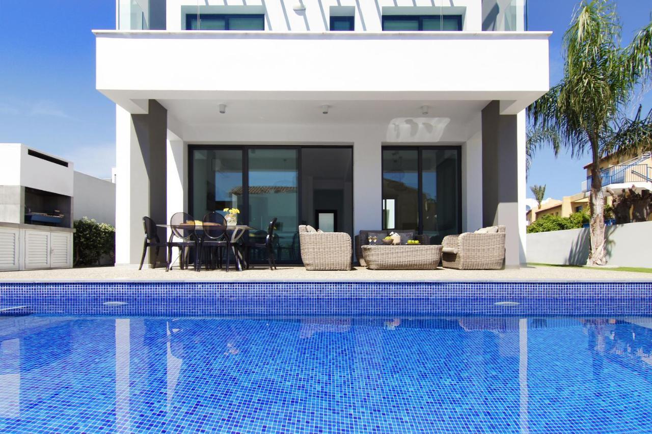 Villa Megan بروتاراس المظهر الخارجي الصورة