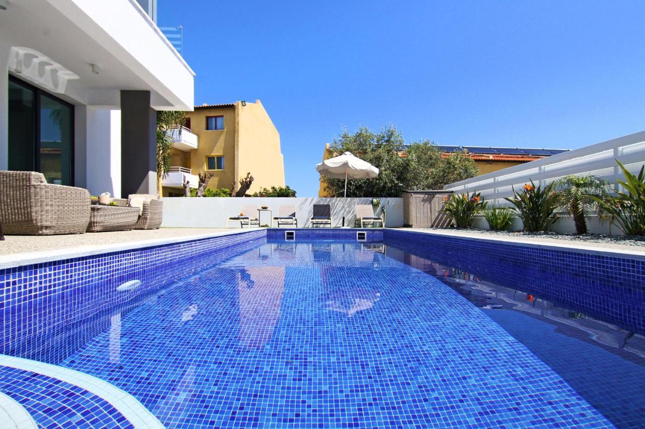Villa Megan بروتاراس المظهر الخارجي الصورة